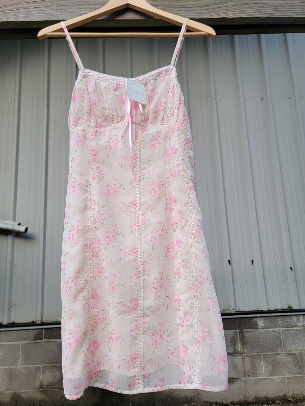 Altar'd State Billie Pink Floral Mini Dress Medium Nwt
